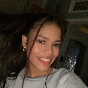 Meet your Posher, Ashlee